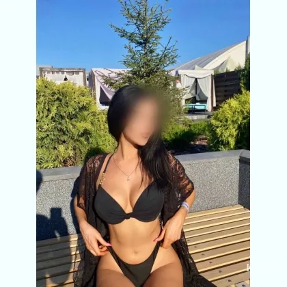 Ищу героя для ночных приключений... Только сегодня!