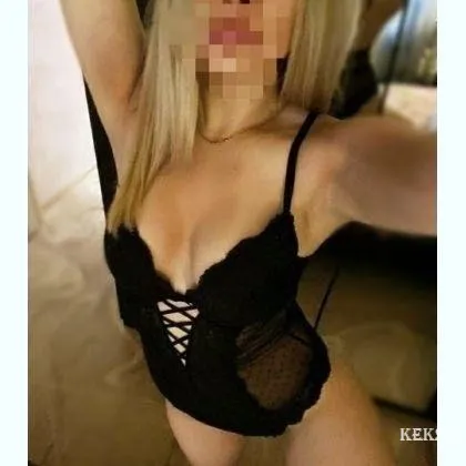 Оплата в руки. Сейчас свободна. Есть 30 минут